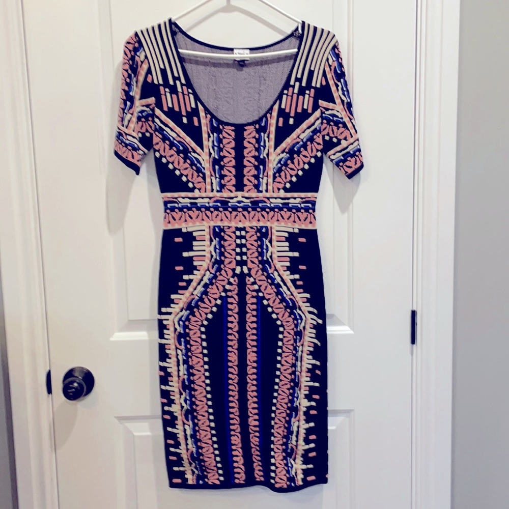 SOLD Patterned bodycon dress